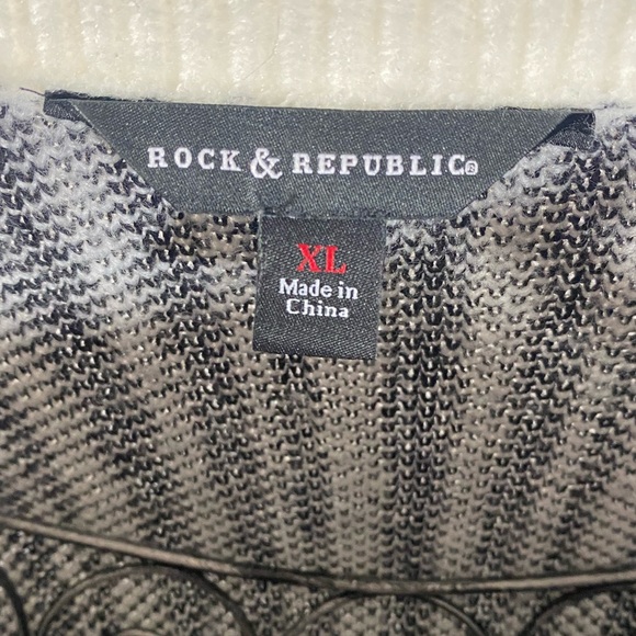 Rock & Republic striped fuzzy sweater size XL - Picture 2 of 8